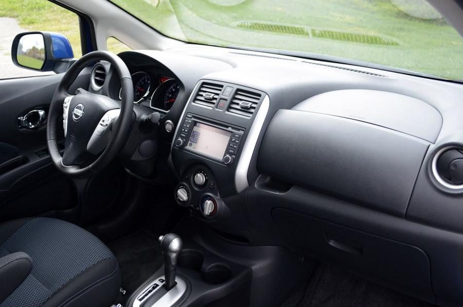  Nissan Versa Note 2014 года  (фото 117 из 137)